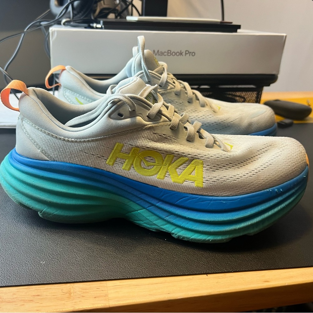 Hoka Bondie 8